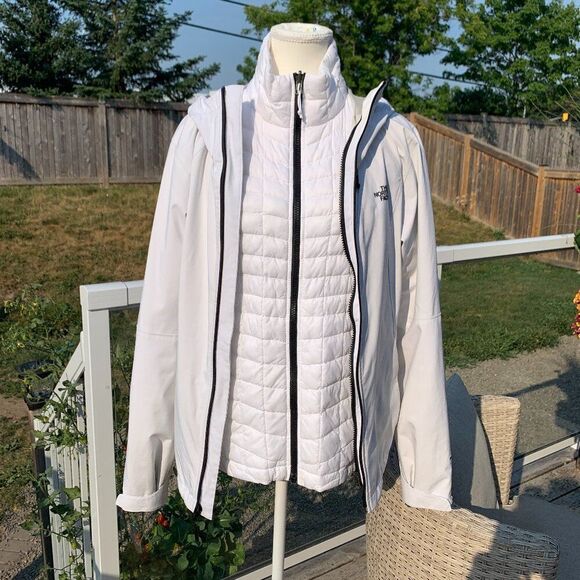North Face fall, winter, spring jacket duo, white, Sz M, inner puffer,windbreak - Picture 1 of 16